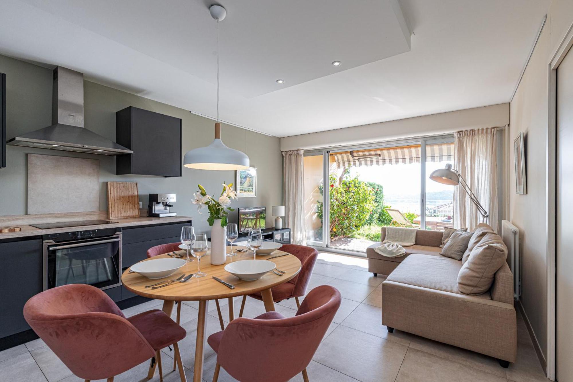 2 Bdr Villefranche-Sur-Mer Sea View Parking And Swimming Pool Bagian luar foto