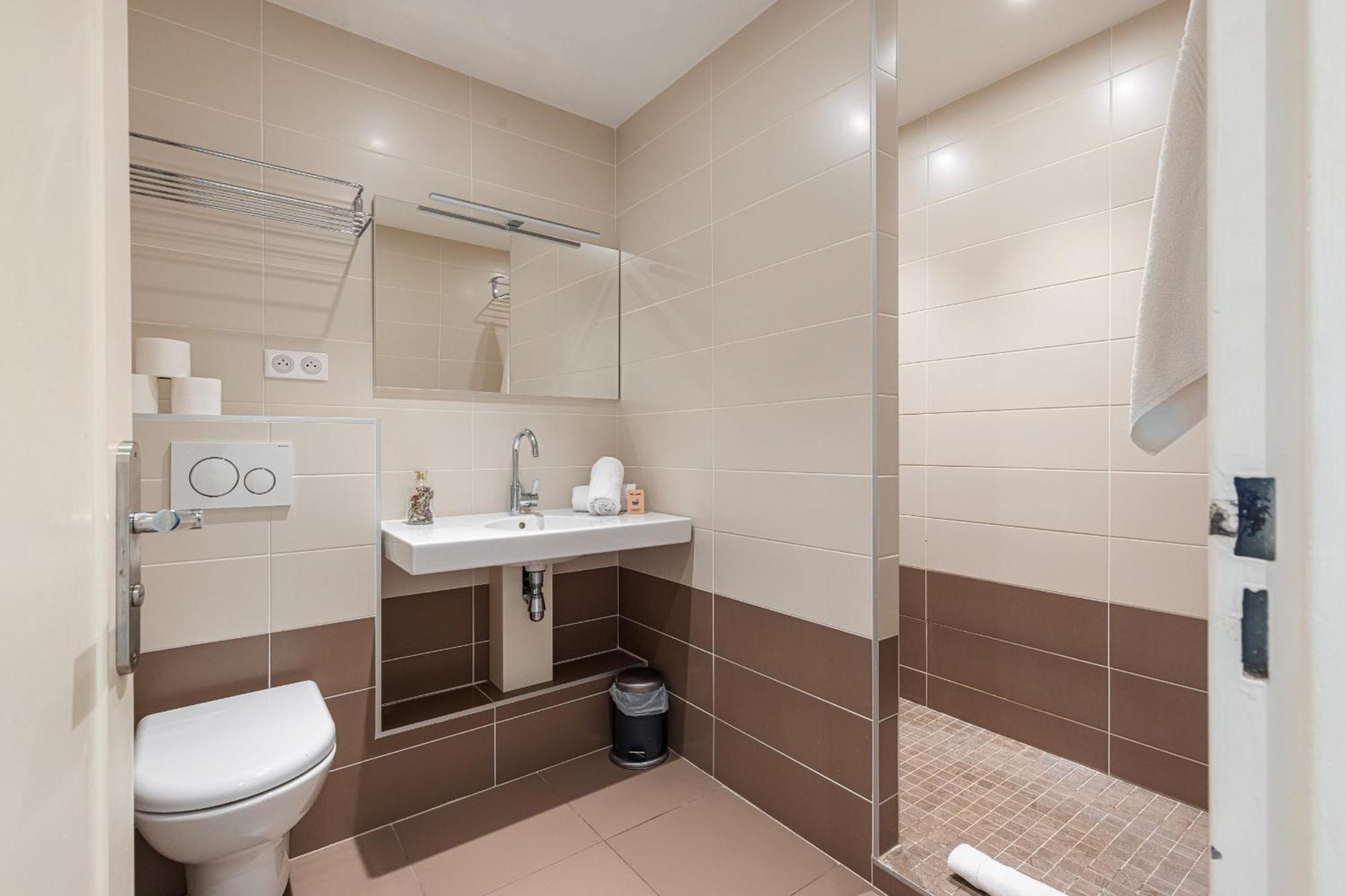 2 Bdr Villefranche-Sur-Mer Sea View Parking And Swimming Pool Bagian luar foto