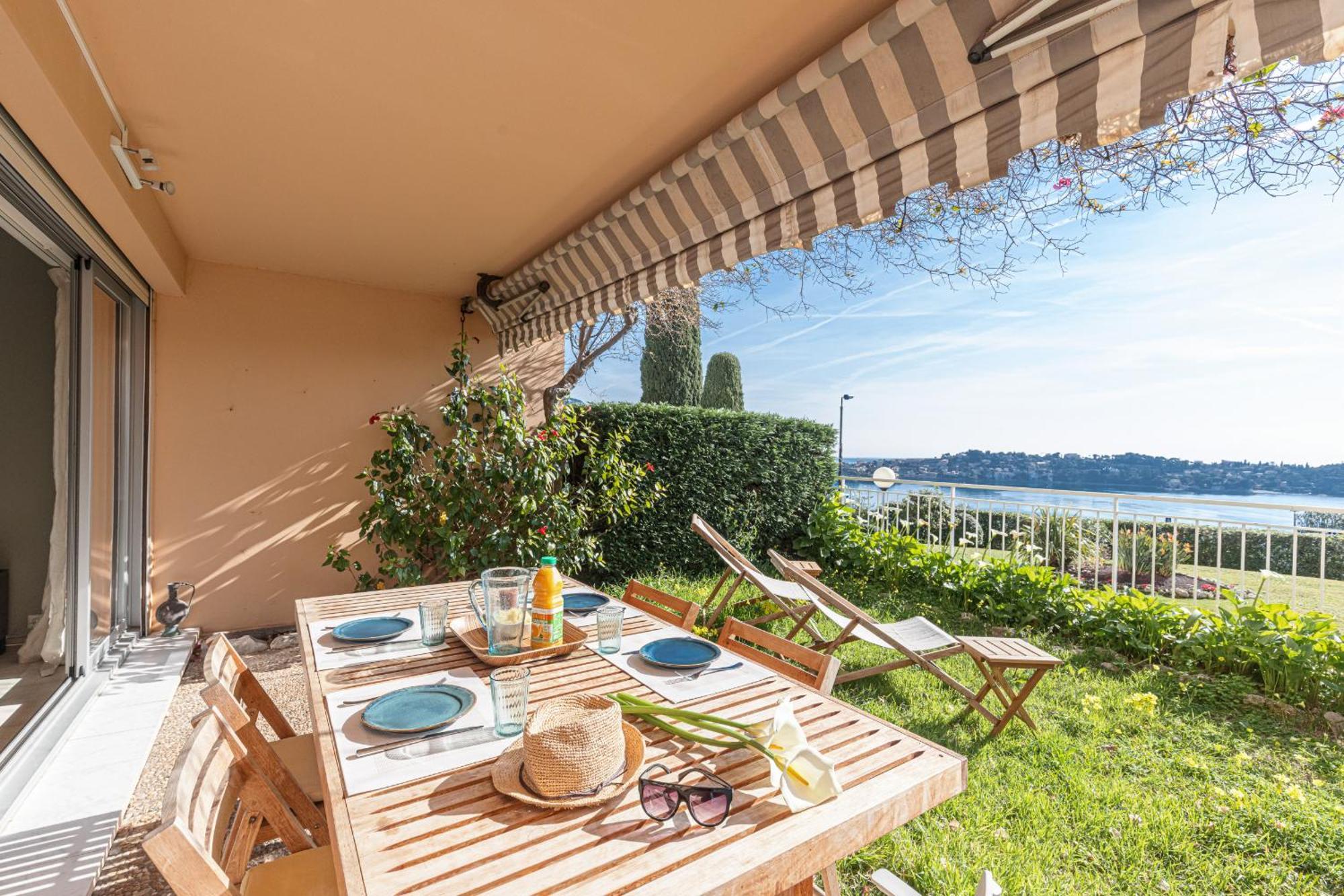 2 Bdr Villefranche-Sur-Mer Sea View Parking And Swimming Pool Bagian luar foto